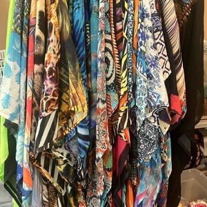 Bundle of 3 Kaftans Colorful Patterned